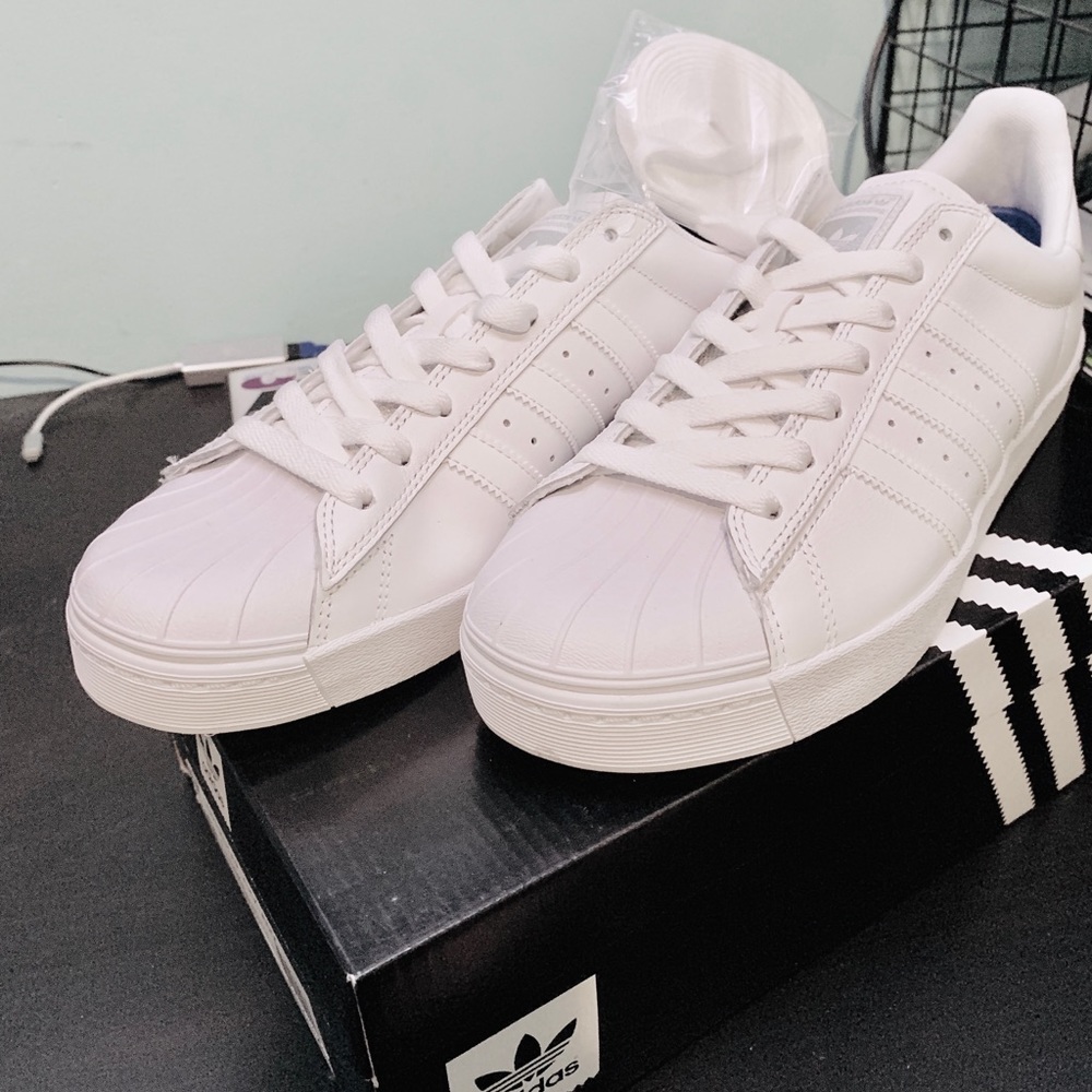 Brand New Adidas Superstar Vulc